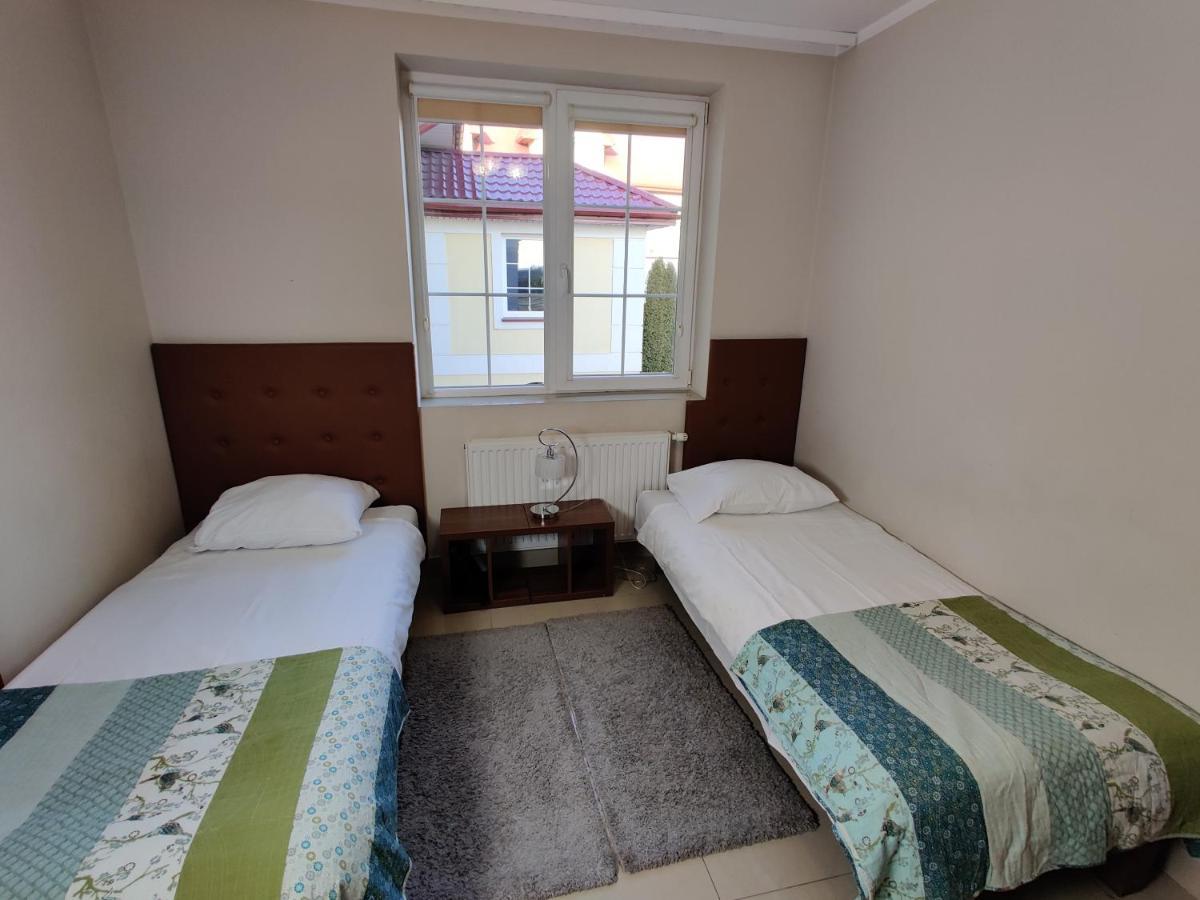 Aparthotel Belweder Porosły Exterior foto
